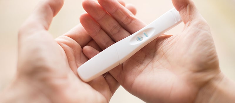 افرازات الحمل في الشهر الاول